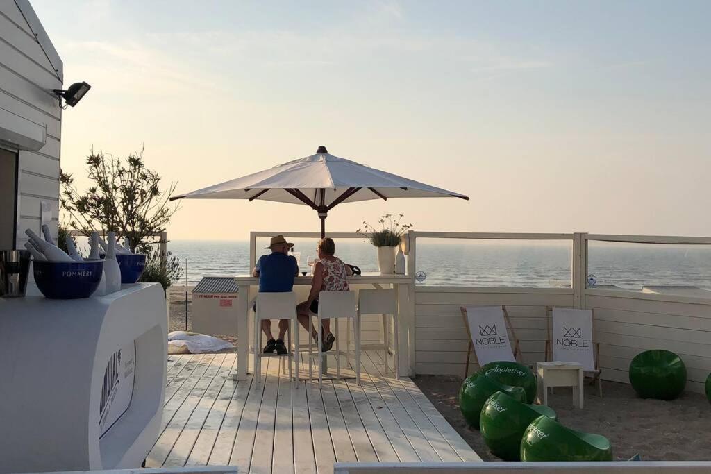 Zeezonzand Koksijde Luaran gambar